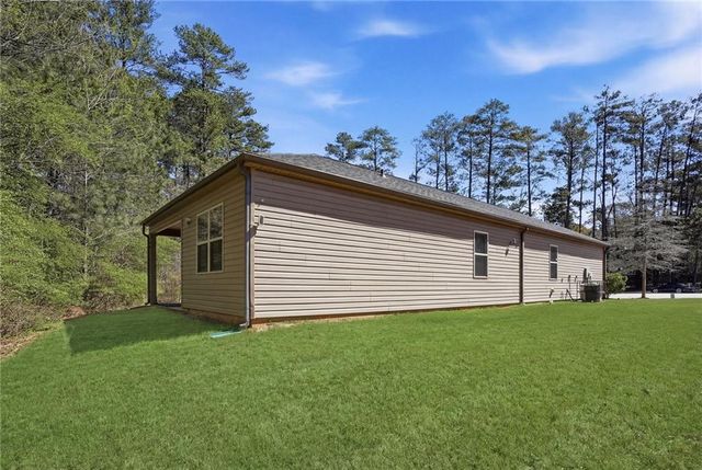 813 Blue Hill Lane, Atlanta, GA 30349