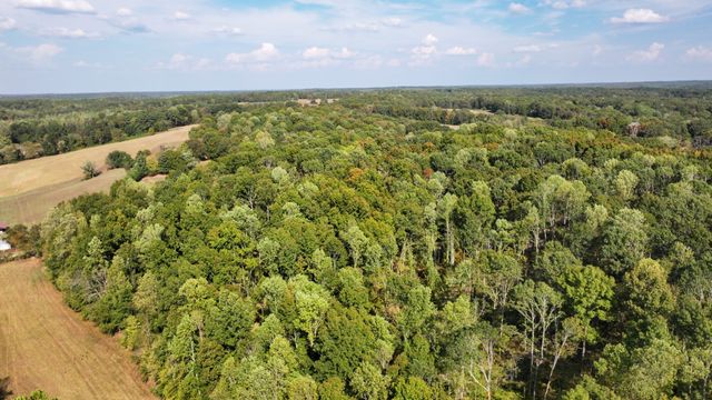 8 John Ross Hollow, Erin, TN 37061