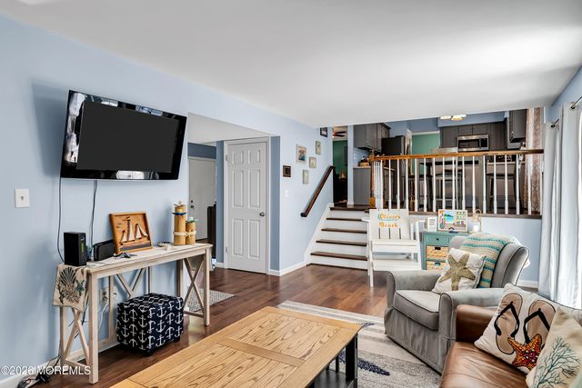 71 Glen Arden Drive, Howell, NJ 07731