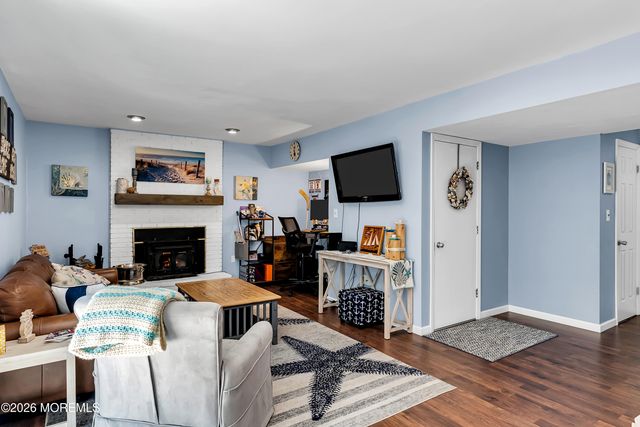 71 Glen Arden Drive, Howell, NJ 07731