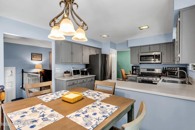 71 Glen Arden Drive, Howell, NJ 07731