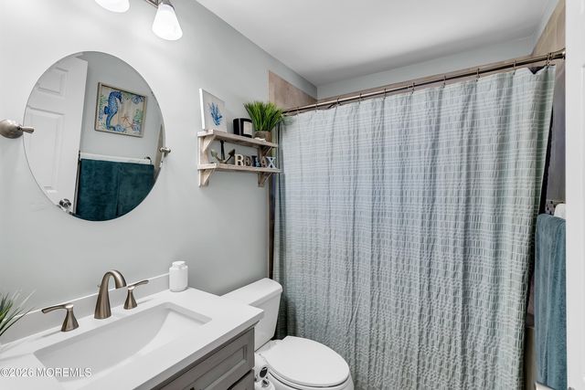 71 Glen Arden Drive, Howell, NJ 07731