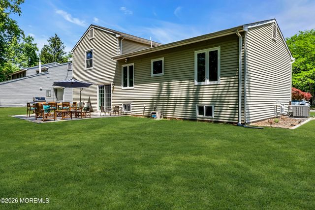 71 Glen Arden Drive, Howell, NJ 07731
