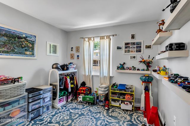 71 Glen Arden Drive, Howell, NJ 07731