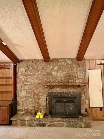 30 Brier Lane, Maggie Valley, NC 28751