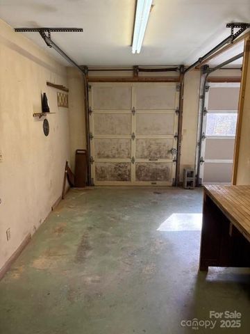 30 Brier Lane, Maggie Valley, NC 28751