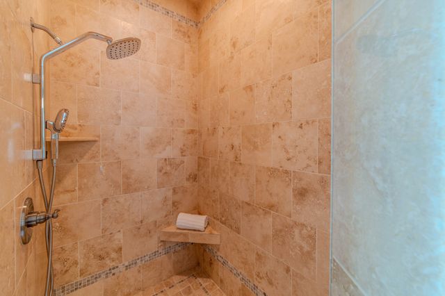 1749 Glen Echo Rd, Nashville, TN 37215