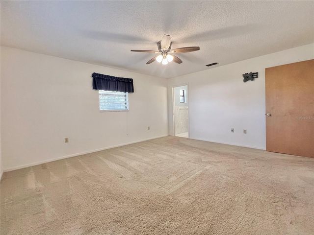 301 S WELLS AVENUE, Avon Park, FL 33825