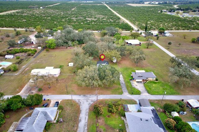 301 S WELLS AVENUE, Avon Park, FL 33825