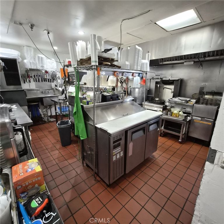 4949 La Palma Avenue, La Palma, CA 90623 — photo 3