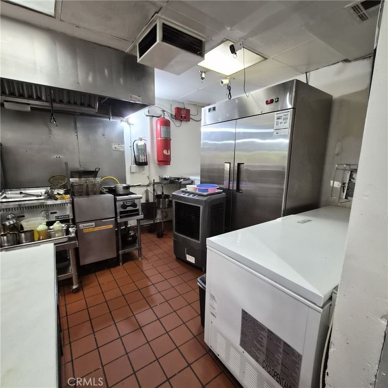 4949 La Palma Avenue, La Palma, CA 90623 — photo 4