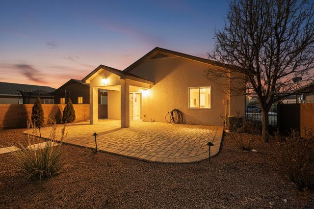 1027 Saw Mill Road, Rio Rancho, NM 87144