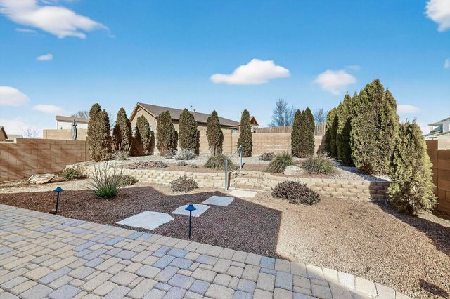 1027 Saw Mill Road, Rio Rancho, NM 87144