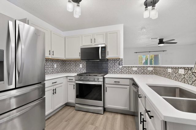 1027 Saw Mill Road, Rio Rancho, NM 87144