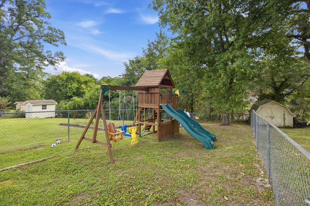 20 Brownwood Circle, Ringgold, GA 30736