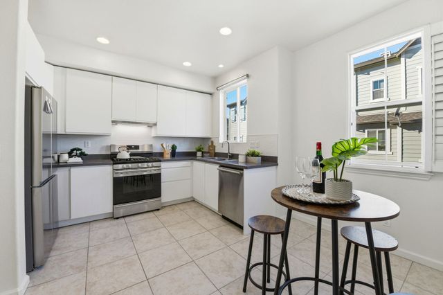 43220 Giovanni Terrace, Fremont, CA 94539