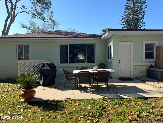 43 Warwick Avenue, Ormond Beach, FL 32174