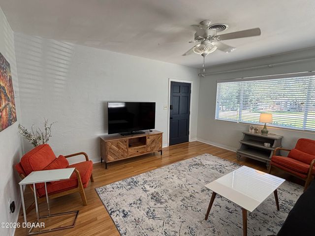 43 Warwick Avenue, Ormond Beach, FL 32174