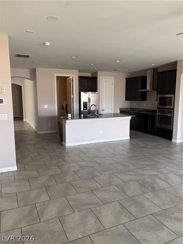 1060 barby springs ave, Henderson, NV 89014