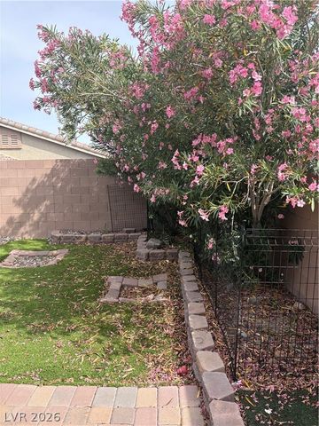 1060 barby springs ave, Henderson, NV 89014