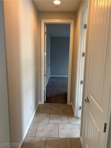 1060 barby springs ave, Henderson, NV 89014