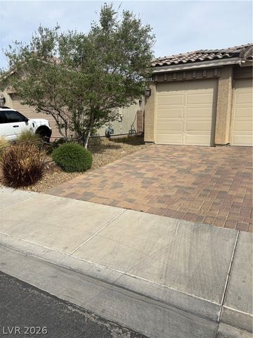 1060 barby springs ave, Henderson, NV 89014