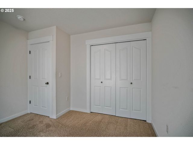 1897 Ne LUCY BELLE St, Mc Minnville, OR 97128