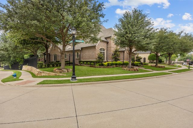 8249 Treemont Place, Frisco, TX 75034