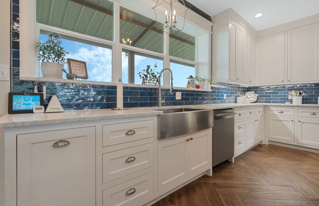 5050 Helton Road, Justin, TX 76247