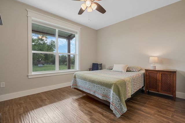 5050 Helton Road, Justin, TX 76247