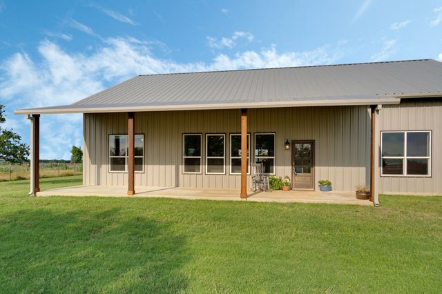 5050 Helton Road, Justin, TX 76247