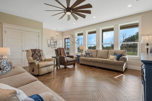 5050 Helton Road, Justin, TX 76247