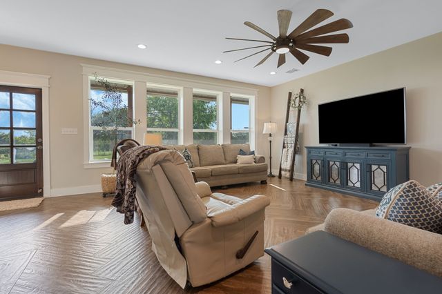 5050 Helton Road, Justin, TX 76247