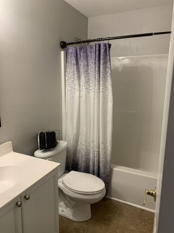 100 Salinas Court, Summerville, SC 29483