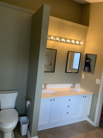 100 Salinas Court, Summerville, SC 29483