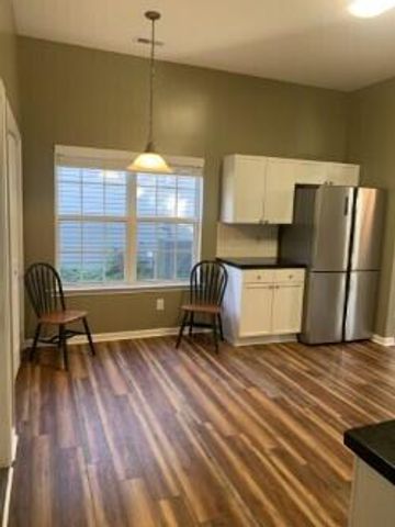 100 Salinas Court, Summerville, SC 29483