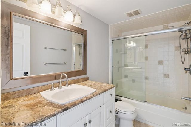 555 E William Street 14A, Ann Arbor, MI 48104