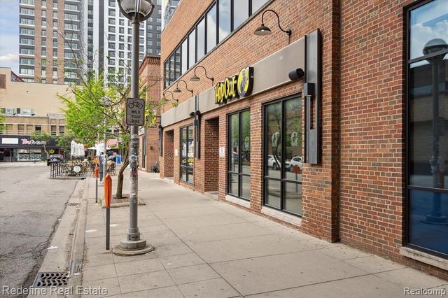 555 E William Street 14A, Ann Arbor, MI 48104