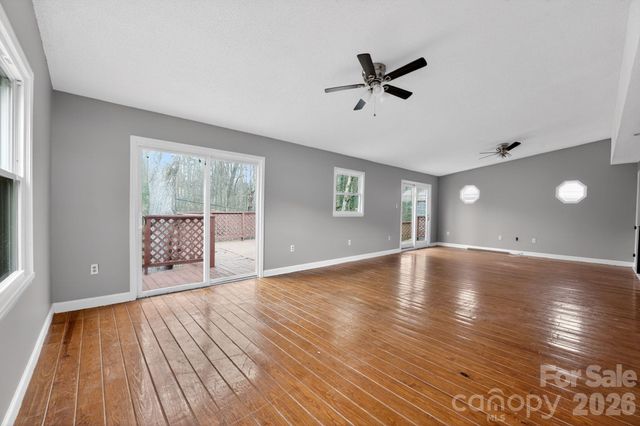 7129 Walnut Wood Drive, Charlotte, NC 28227