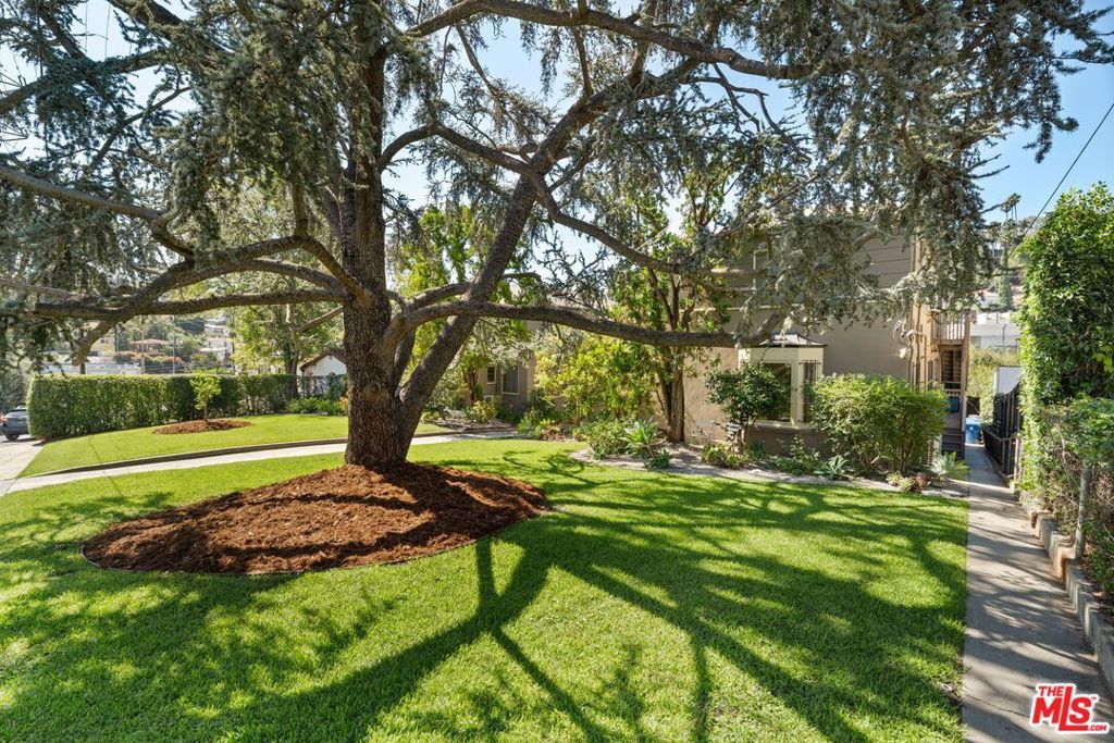2612 Locksley Place, Los Angeles, CA 90039 — photo 4