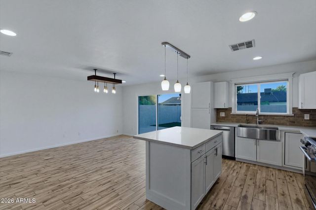 1920 E COLGATE Drive, Tempe, AZ 85283