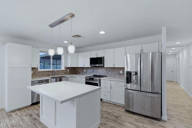 1920 E COLGATE Drive, Tempe, AZ 85283