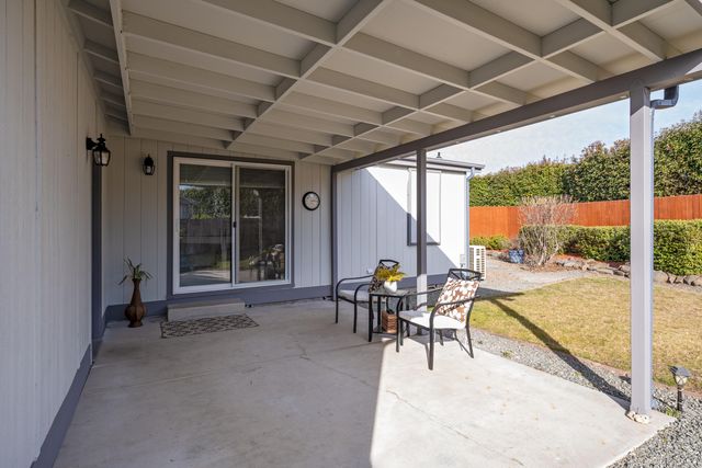 555 Freeman Road 73, Central Point, OR 97502