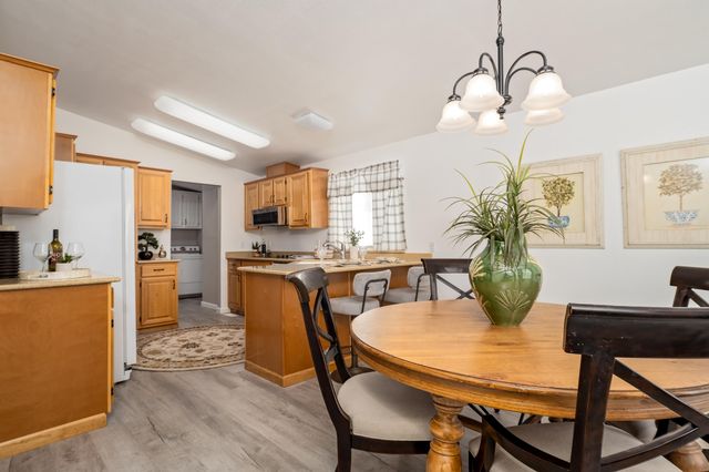 555 Freeman Road 73, Central Point, OR 97502