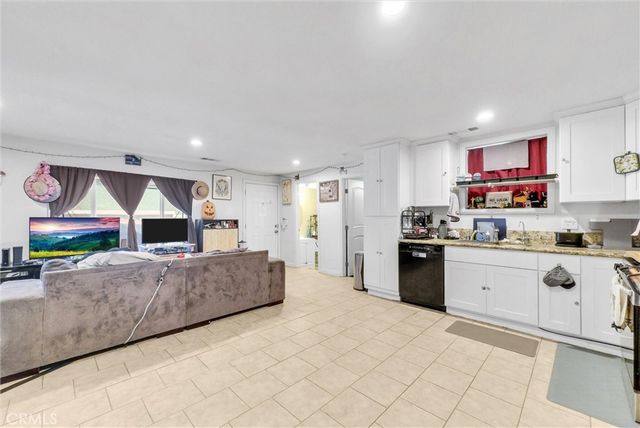 32970 Ethlene, Lake Elsinore, CA 92530