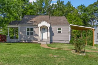 832 Richardson St, Clarksville, TN 37040