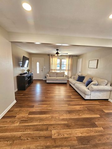 241 Lynn Haven CIR, Vinton, VA 24179