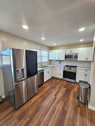 241 Lynn Haven CIR, Vinton, VA 24179