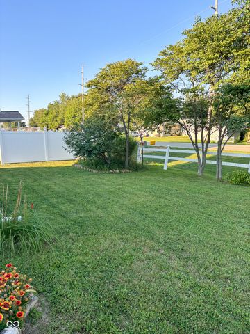 1712 N Oakmont Avenue, Greensburg, IN 47240