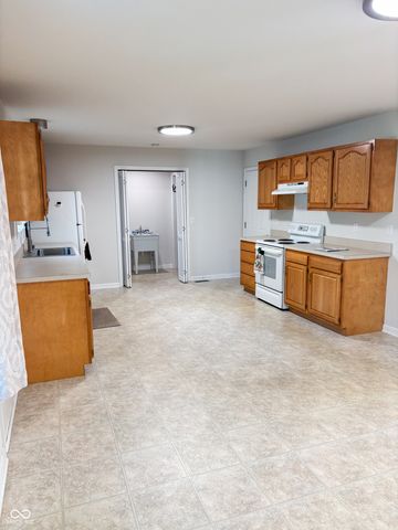 1712 N Oakmont Avenue, Greensburg, IN 47240